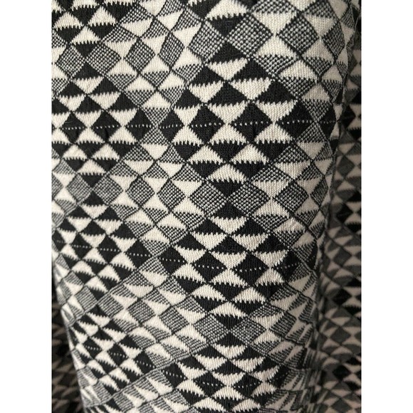 Joe B. Women's Midi Skirt Size Medium Geometric Graphic Polyester Midi A- Line - Picture 3 of 4